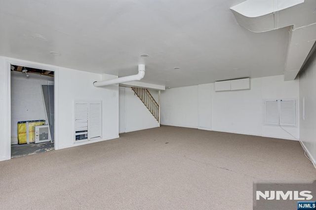 503 Timber Oaks Road, Edison, NJ 08820