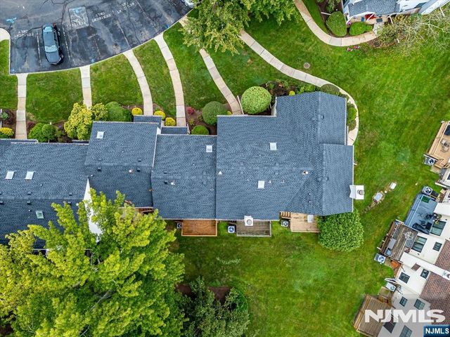 503 Timber Oaks Road, Edison, NJ 08820