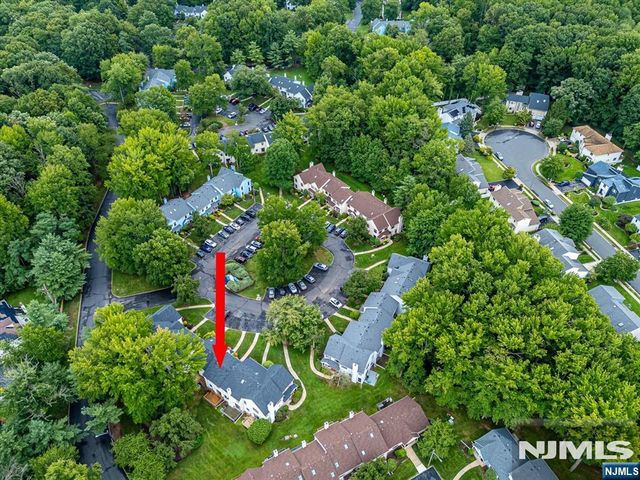 503 Timber Oaks Road, Edison, NJ 08820