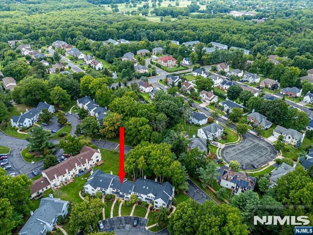 503 Timber Oaks Road, Edison, NJ 08820