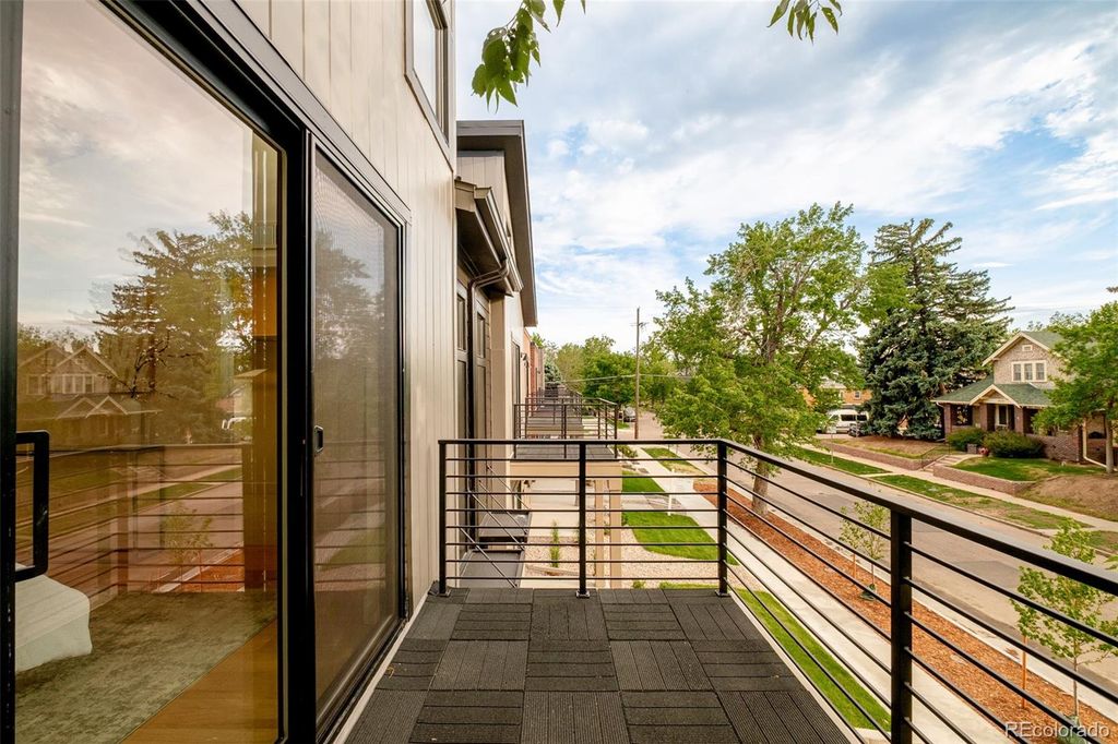 Image 17 of property listing at 2283 S Sherman Street, Denver, CO 80210