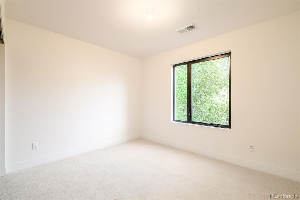 Image 25 of property listing at 2283 S Sherman Street, Denver, CO 80210