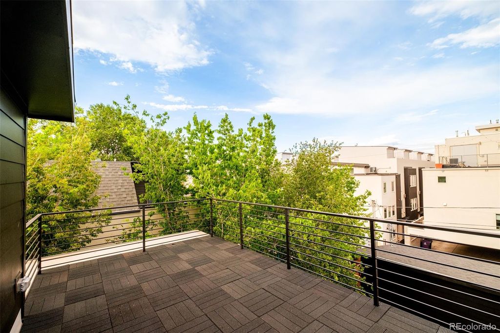 Image 32 of property listing at 2283 S Sherman Street, Denver, CO 80210