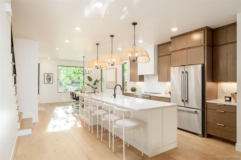 Image 8 of property listing at 2283 S Sherman Street, Denver, CO 80210