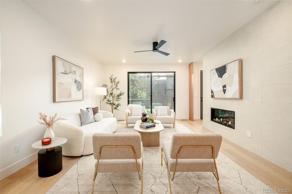 Image 9 of property listing at 2283 S Sherman Street, Denver, CO 80210