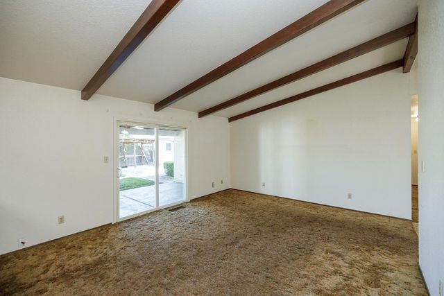 1009 Riesling Dr, Modesto, CA 95351