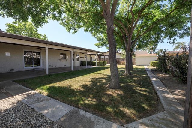 1009 Riesling Dr, Modesto, CA 95351