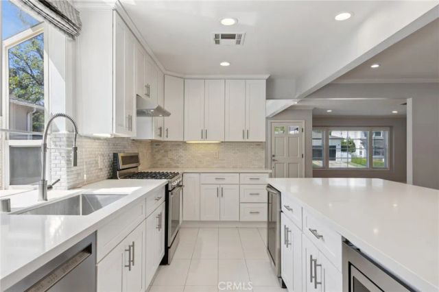16762 Otsego Street, Encino, CA 91436