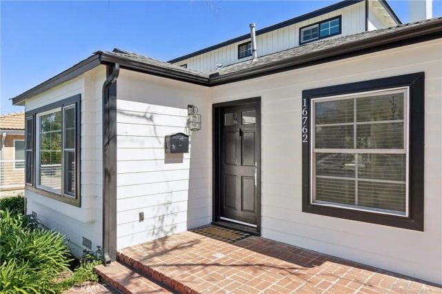 16762 Otsego Street, Encino, CA 91436