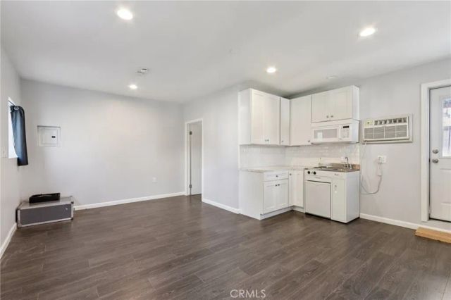 16762 Otsego Street, Encino, CA 91436