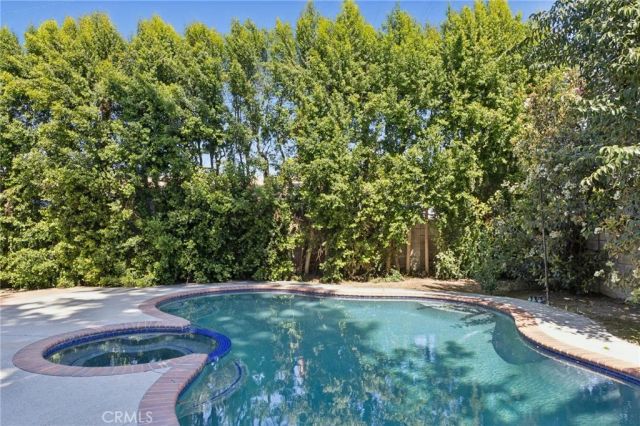 16762 Otsego Street, Encino, CA 91436