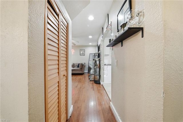 6113 Pamlico CIR, Norfolk, VA 23513