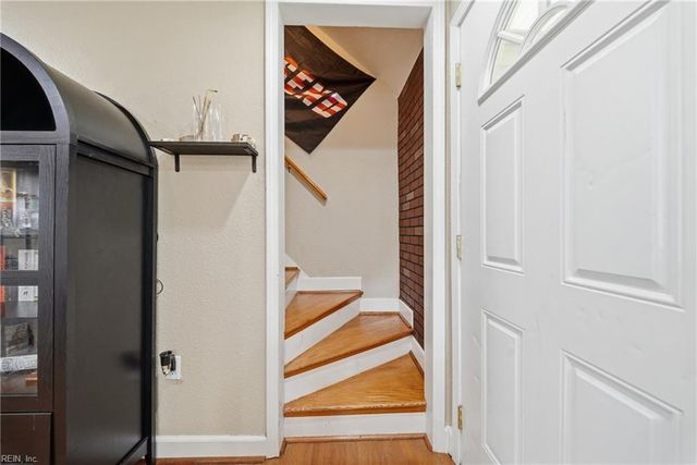 6113 Pamlico CIR, Norfolk, VA 23513