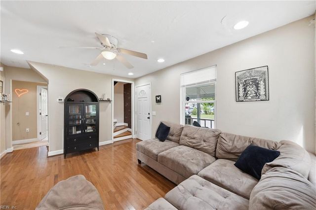 6113 Pamlico CIR, Norfolk, VA 23513