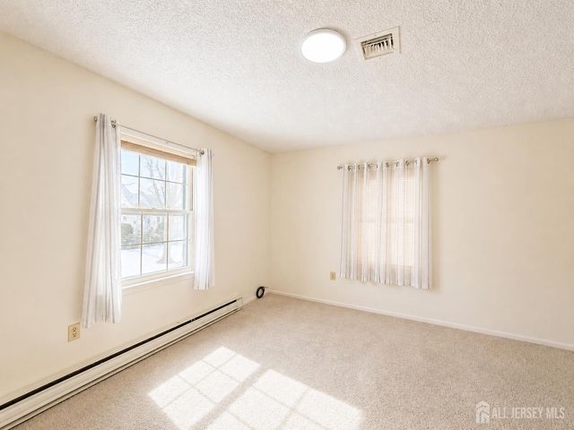 148 Old Nassau Road C, Monroe, NJ 08831
