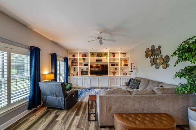 2279 PULLMAN WAY, Hummelstown, PA 17036