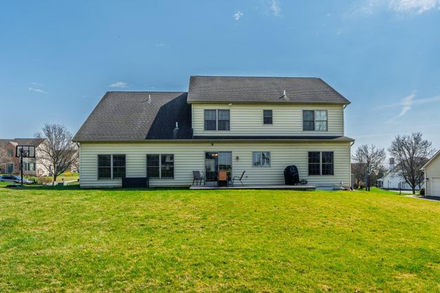 2279 PULLMAN WAY, Hummelstown, PA 17036