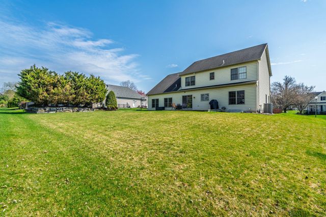 2279 PULLMAN WAY, Hummelstown, PA 17036
