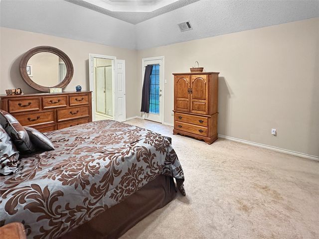 1320 Thistlewood Drive, Desoto, TX 75115