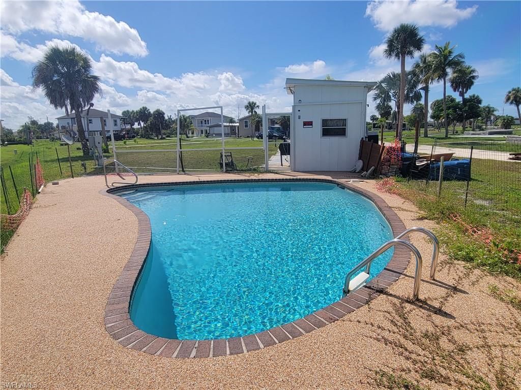 13690 Gannet DR, FORT MYERS, FL 33908 — photo 4