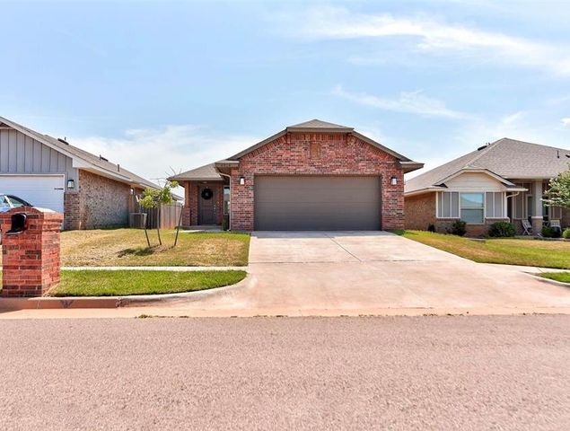 4804 Crystal Hill Drive, Oklahoma City, OK 73179