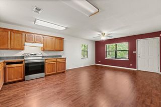 185 Rustic Way, Livingston, TX 77351