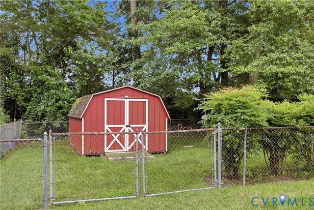 3641 Kiefer Rd, Chester, VA 23831