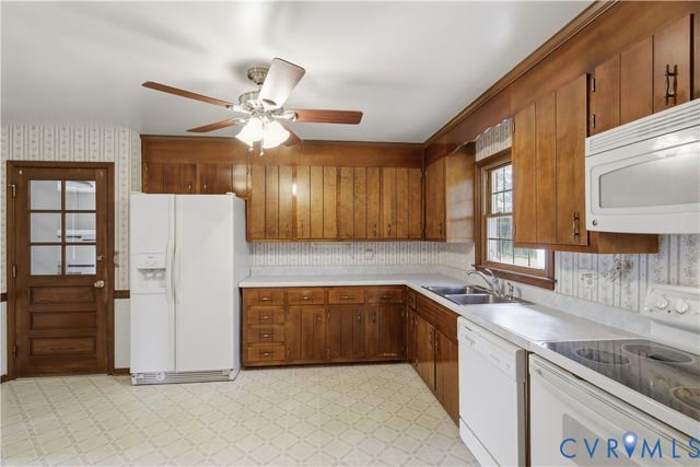 3641 Kiefer Rd, Chester, VA 23831