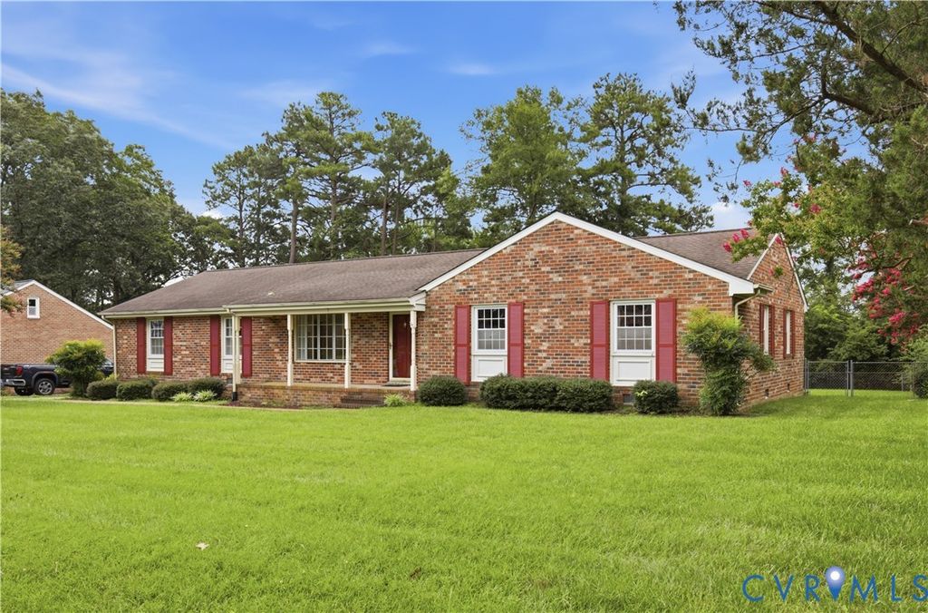 3641 Kiefer Rd, Chester, VA 23831