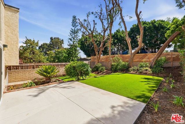 12346 Evensong Drive, Los Angeles, CA 90064