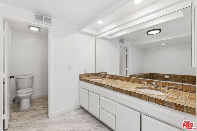 12346 Evensong Drive, Los Angeles, CA 90064