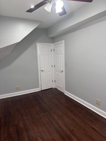 1028 N Central Park Avenue 1, Chicago, IL 60651