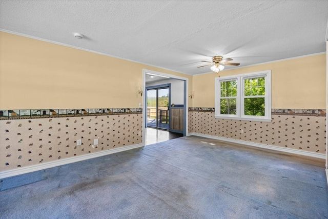 27 Nadine Rd, Brockton, MA 02302