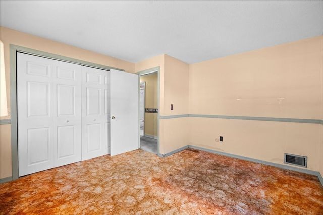 27 Nadine Rd, Brockton, MA 02302