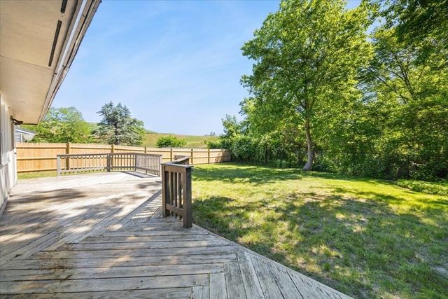 27 Nadine Rd, Brockton, MA 02302