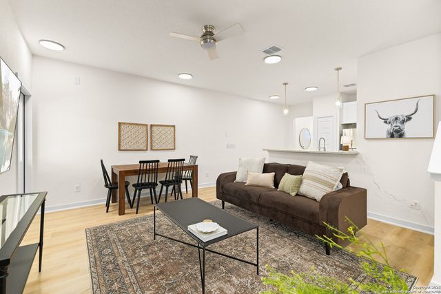 214 BONNIE BEND, San Antonio, TX 78253