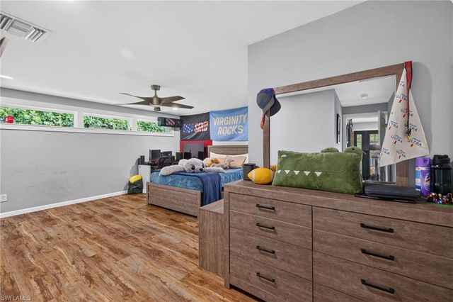 625 Sunnyside CT, Fort Myers, FL 33919