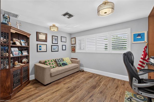 625 Sunnyside CT, Fort Myers, FL 33919