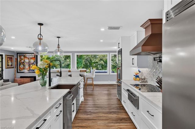 625 Sunnyside CT, Fort Myers, FL 33919