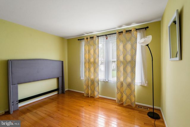 12630 ETRUSCAN DR, Herndon, VA 20171