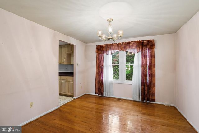 12630 ETRUSCAN DR, Herndon, VA 20171