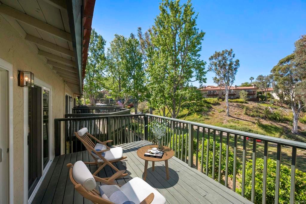 Image 5 of property listing at 6972 Camino Amero, San Diego, CA 92111