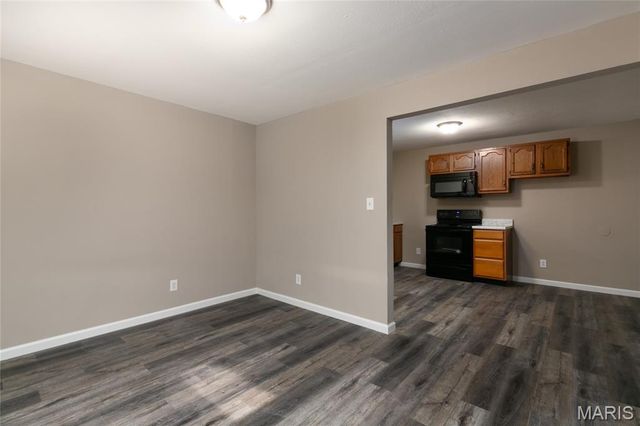 560 E Cherry Street, Troy, MO 63379
