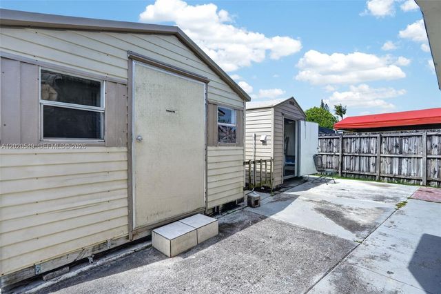 7100 NW 1st Terrace, Miami, FL 33126