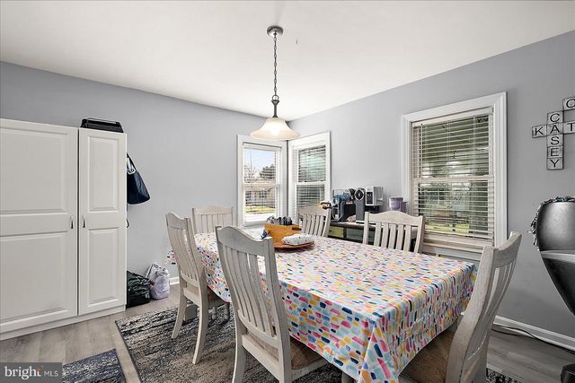 411 E WALNUT ST, Hebron, MD 21830