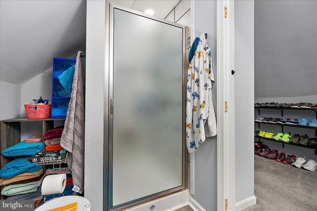 411 E WALNUT ST, Hebron, MD 21830