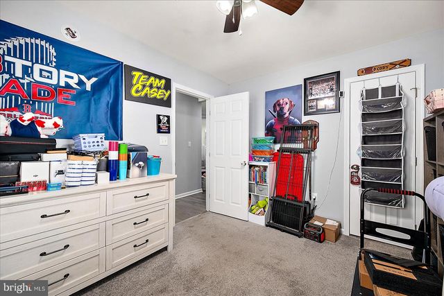 411 E WALNUT ST, Hebron, MD 21830