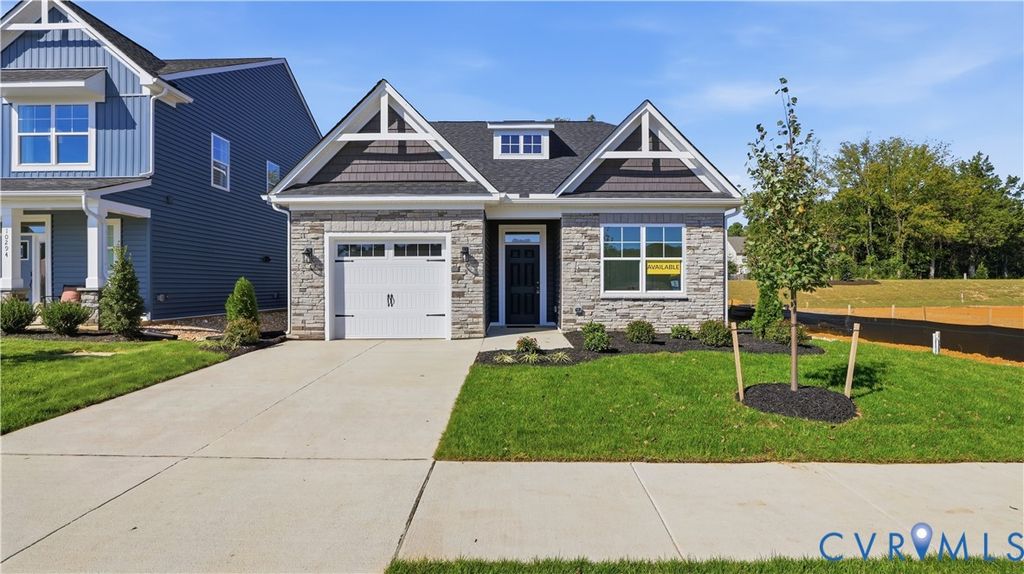 10290 Szalay Ln, Ashland, VA 23005