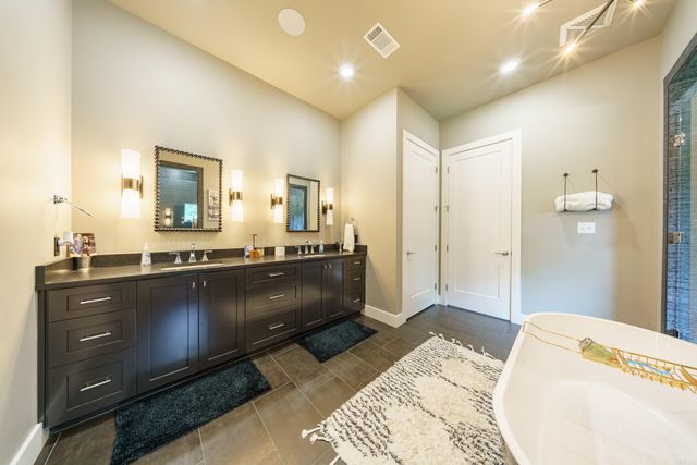 8015 W Hwy 412, Paragould, AR 72450