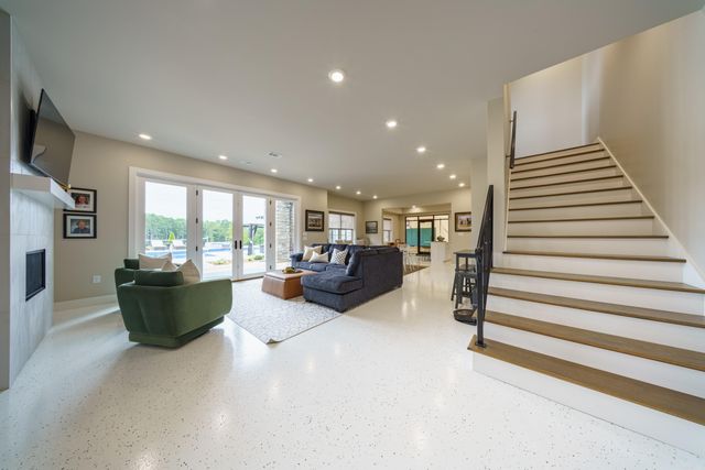 8015 W Hwy 412, Paragould, AR 72450